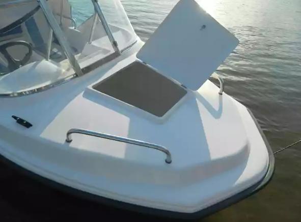 Стеклопластиковый катер Wyatboat-430 M (тримаран) в Сыктывкаре