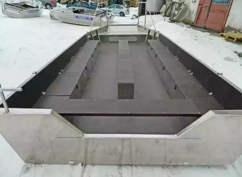 Алюминиевая лодка Wyatboat-600 в Сыктывкаре