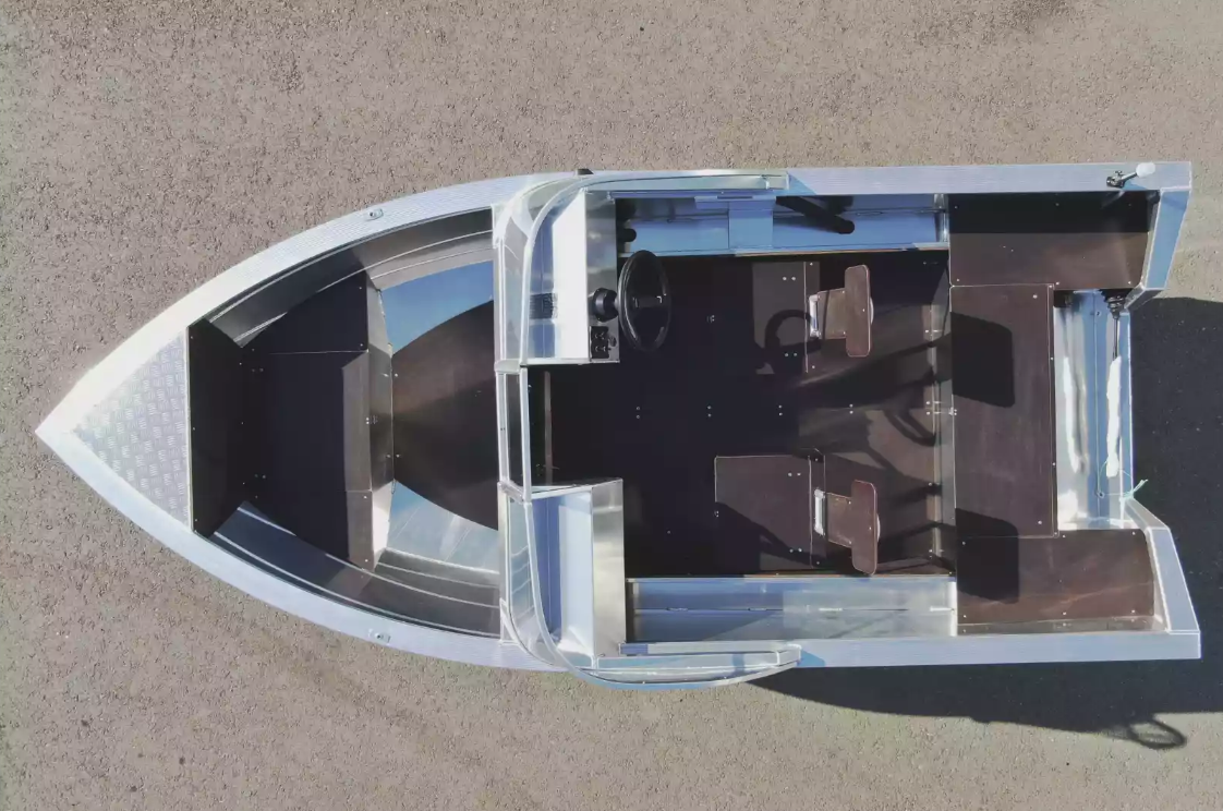 Алюминиевая лодка  Неман-400 DCM в Сыктывкаре