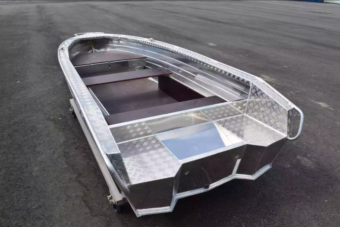 Алюминиевая лодка Wyatboat-390Р Увеличенный борт в Сыктывкаре