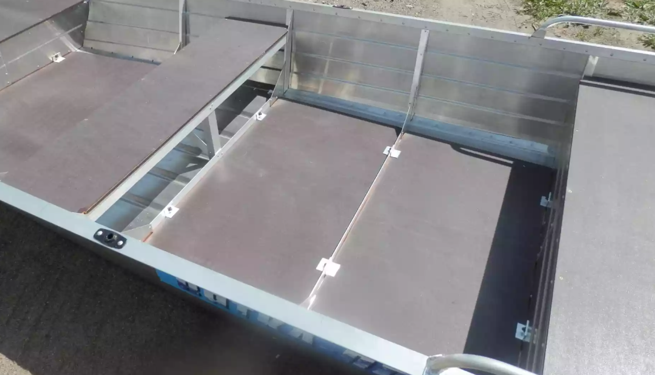 Алюминиевая лодка Вятка-Профи 32 в Сыктывкаре