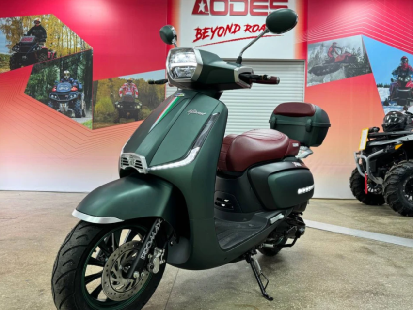 Скутер PROMAX Miami 240 (49) в Сыктывкаре