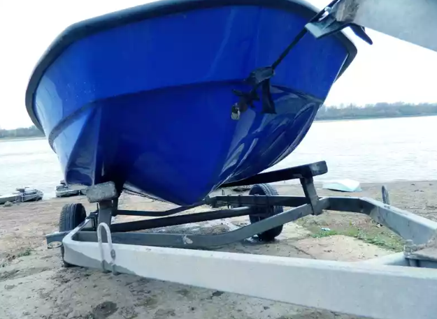 Стеклопластиковый катер Тримаран Wyatboat 430 C в Сыктывкаре