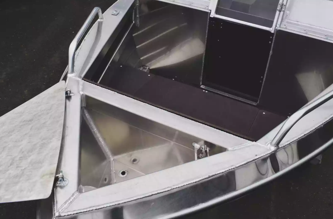 Алюминиевая лодка  Neman-400 DC в Сыктывкаре