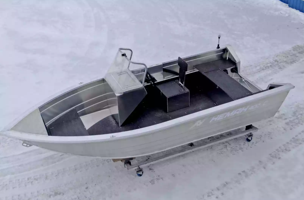 Алюминиевый катер Неман-400 С в Сыктывкаре
