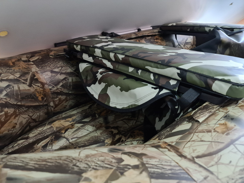 КОМПЛЕКТ МЯГКИХ НАКЛАДОК С СУМКОЙ ДЛЯ ЛОДОК 80Х20 КАМУФЛЯЖ в Сыктывкаре