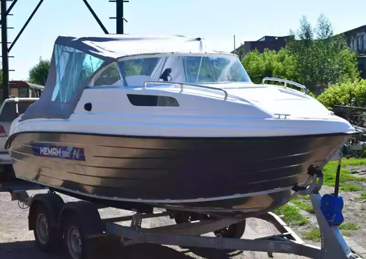 Комбинированный катер Neman-550 с каютой в Сыктывкаре