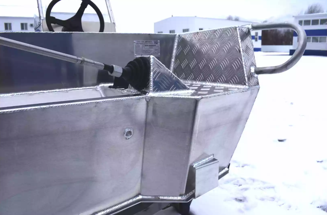 Алюминиевая лодка Wyatboat-390 C в Сыктывкаре