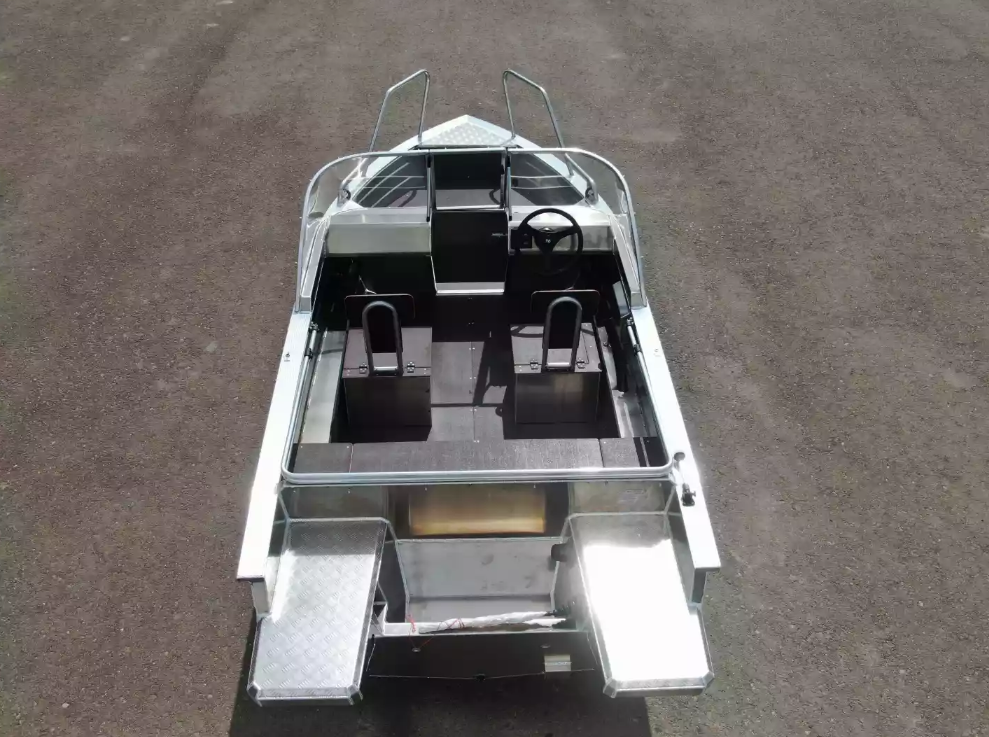 Алюминиевая лодка  Неман-400 DCM NEW в Сыктывкаре