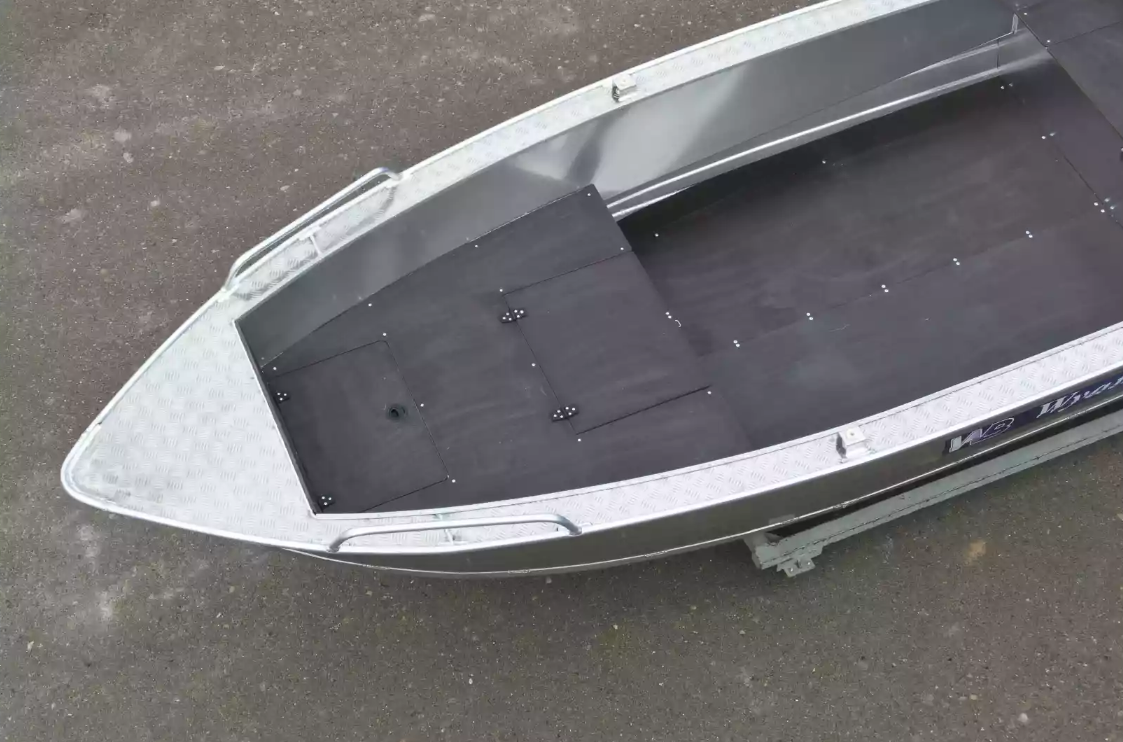 Алюминиевая лодка  Wyatboat-430М FISH в Сыктывкаре