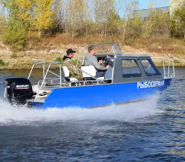 Алюминиевый катер Неман 550 с каютой в Сыктывкаре