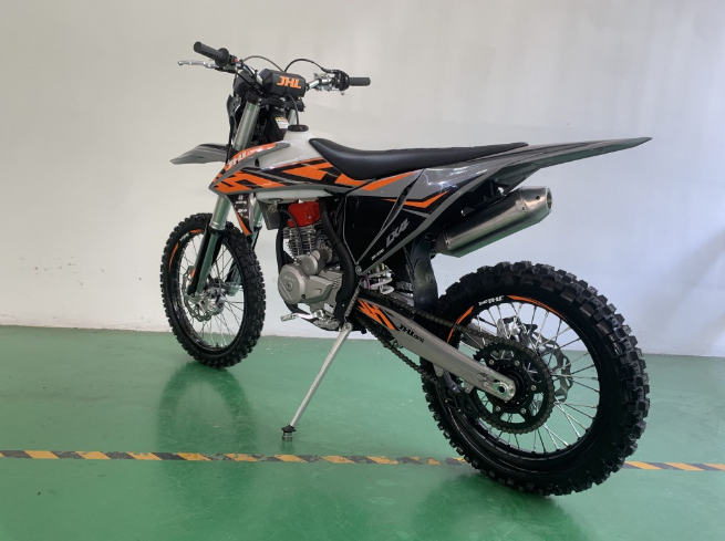 Мотоцикл JHLMOTO JHL LX4 CB300RL (175FMN) в Сыктывкаре