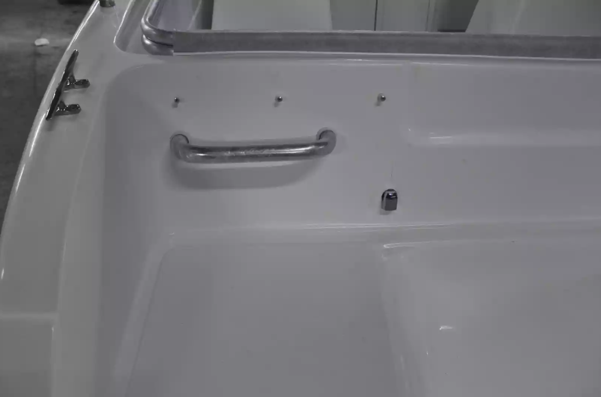 Стеклопластиковый катер Neman-500 в Сыктывкаре