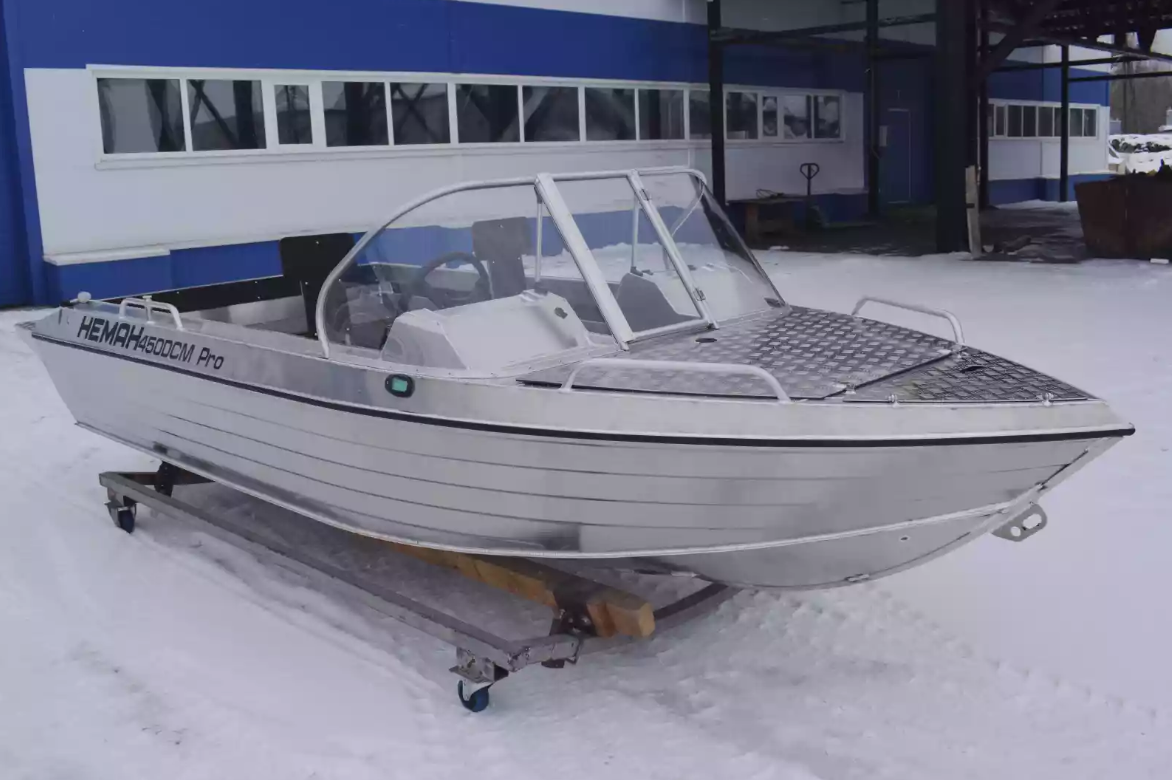 Алюминиевый катер Neman-450 DCM PRO в Сыктывкаре