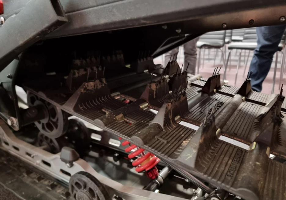 Снегоход AODES Siberiacross 1000 SWT 600mm LCD 6.8 в Сыктывкаре