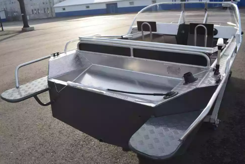 Алюминиевый катер Wyatboat-460 DCM в Сыктывкаре