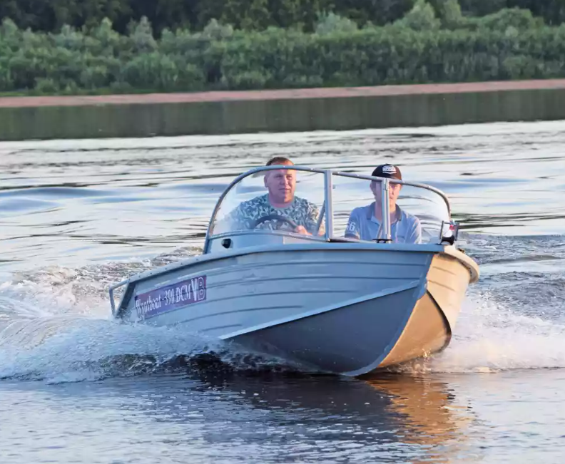 Алюминиевый катер Wyatboat-390 DCM в Сыктывкаре