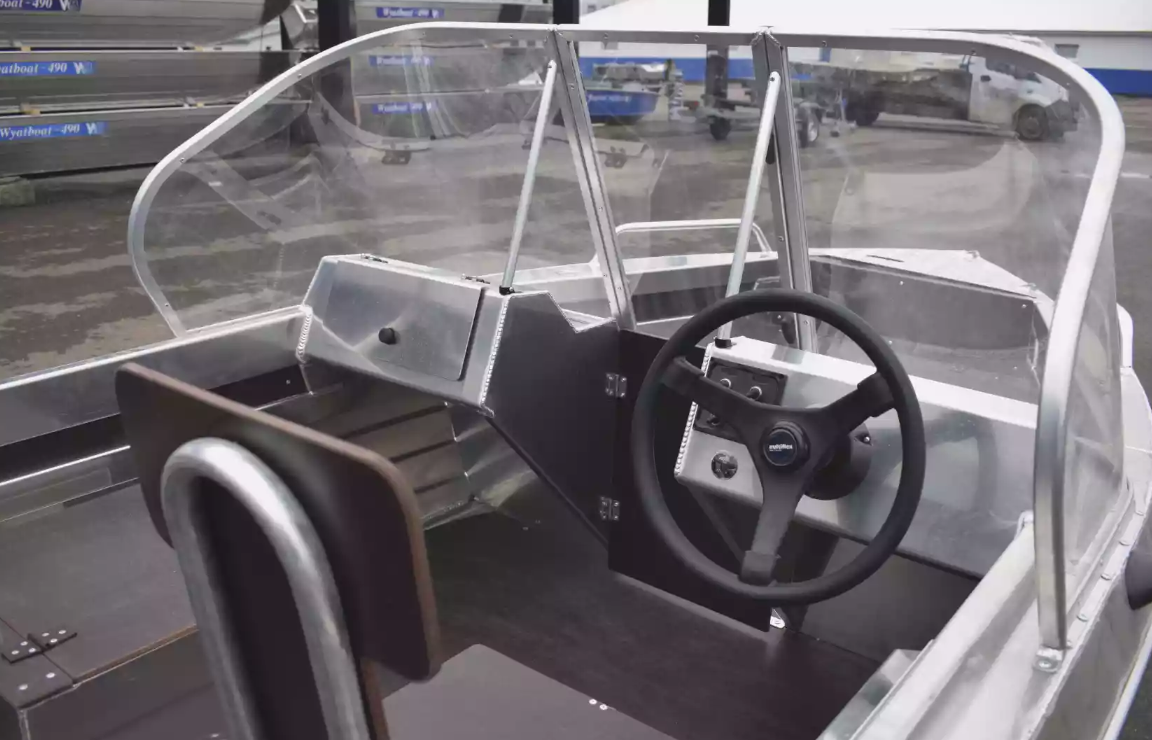 Алюминиевая лодка  Neman-400 DC в Сыктывкаре