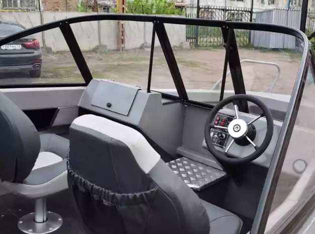 Алюминиевый катер Неман 550 DC в Сыктывкаре