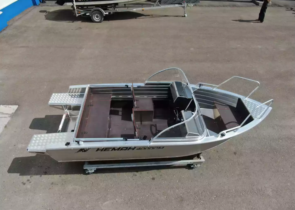Алюминиевая лодка  Неман-400 DCM NEW в Сыктывкаре