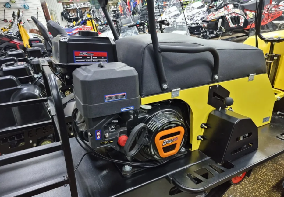 Миниснегоход Бурлак-М Егерь Стандарт SPORT MAX 20 л.с. с эл.зап. в Сыктывкаре