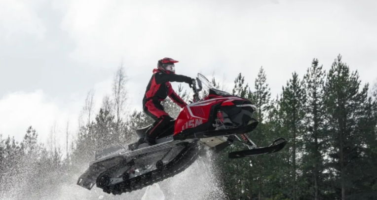 Снегоход OSM SM1000 в Сыктывкаре