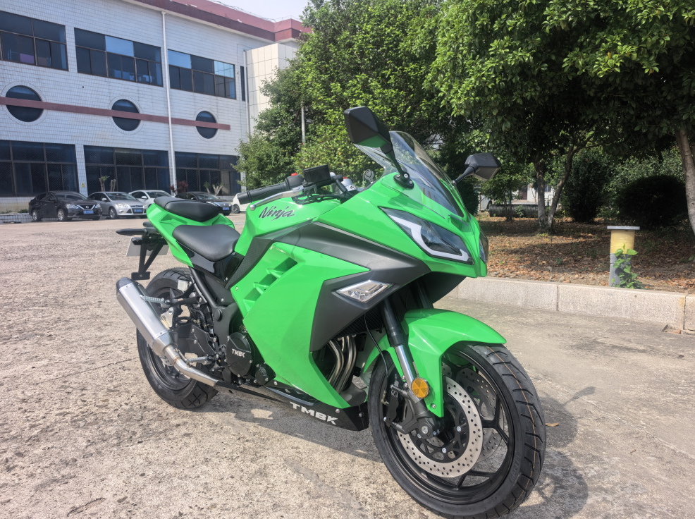 Мотоцикл TMBK Ninja 400cc в Сыктывкаре