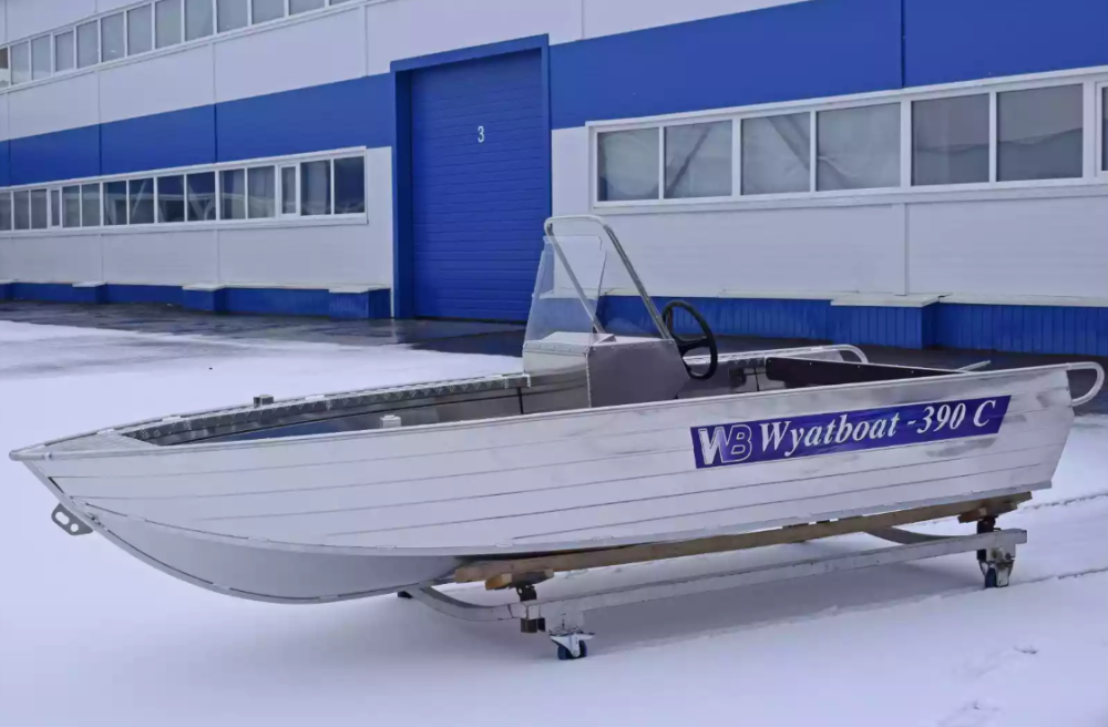 Алюминиевая лодка Wyatboat-390 C в Сыктывкаре