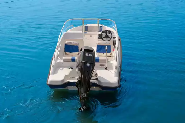 Стеклопластиковый катер Wyatboat-3 DC Open в Сыктывкаре