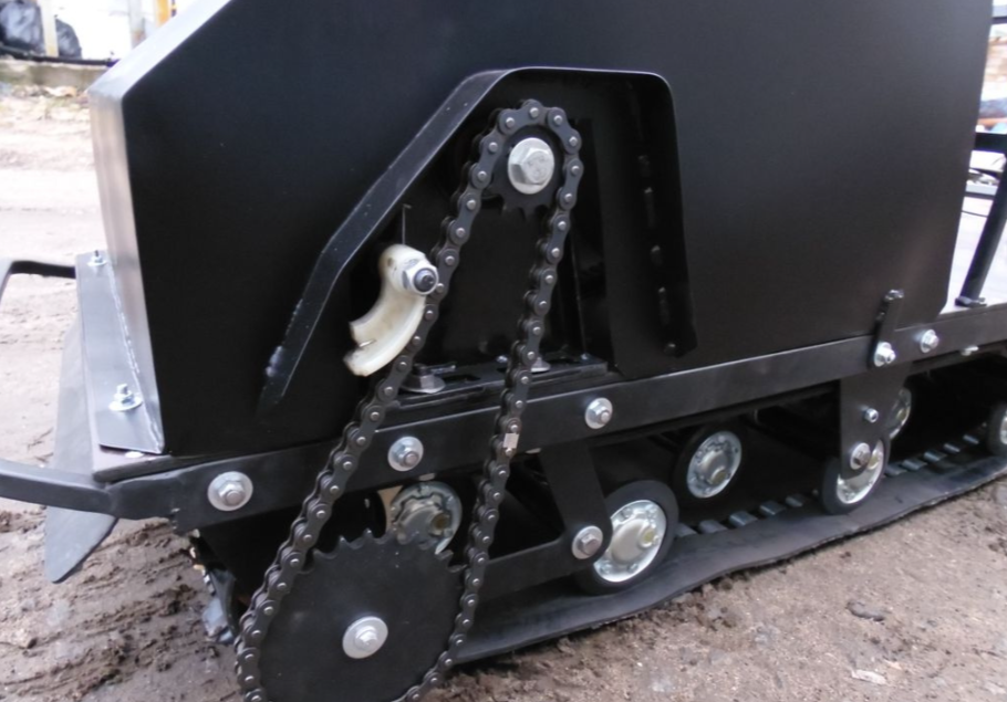 Мотобуксировщик AhtaR Зима 15 л/с с вариатором в Сыктывкаре