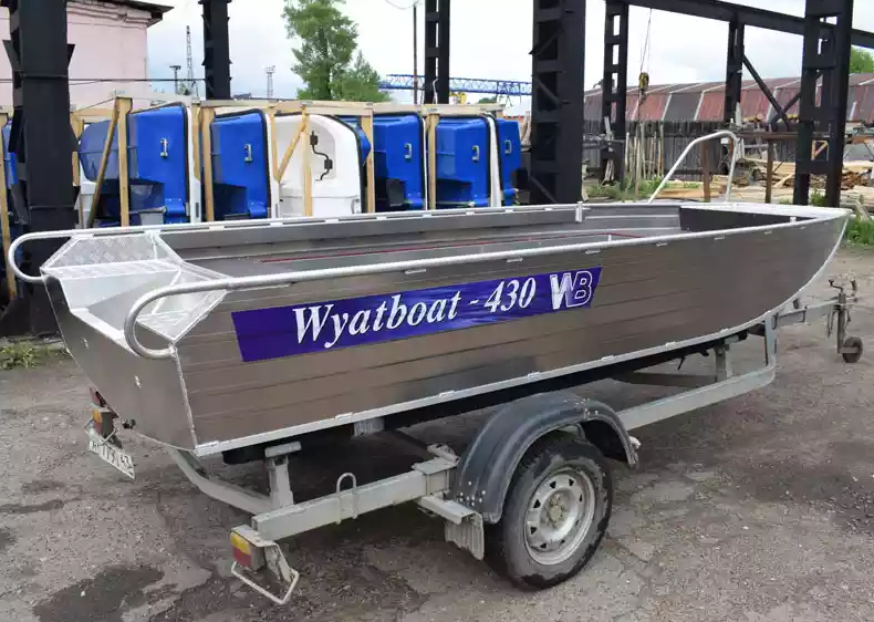 Алюминиевая лодка  Wyatboat-430 Master в Сыктывкаре