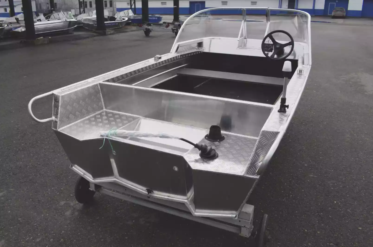 Алюминиевый катер Wyatboat-390 Pro в Сыктывкаре