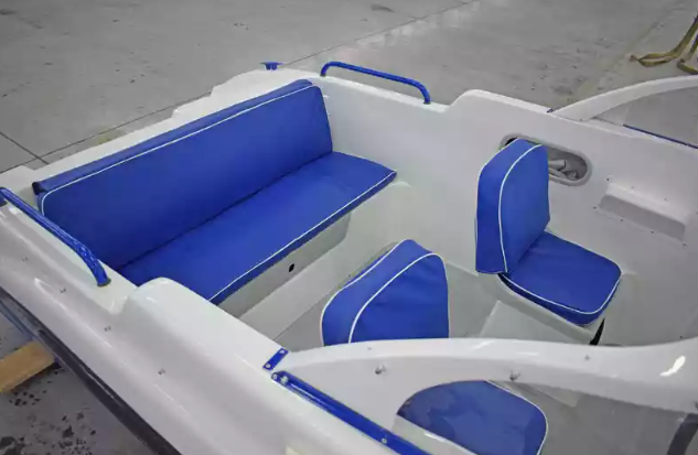 Комбинированный катер Neman-450 в Сыктывкаре