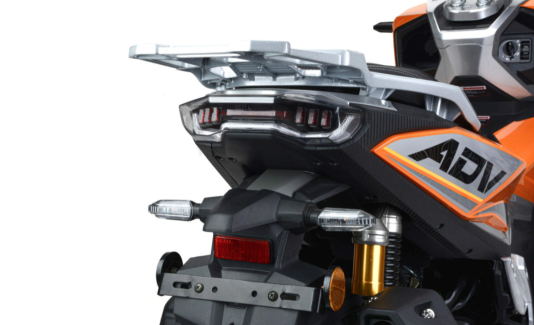 Скутер MOTOLAND (МОТОЛЕНД) T-MAX 150 в Сыктывкаре