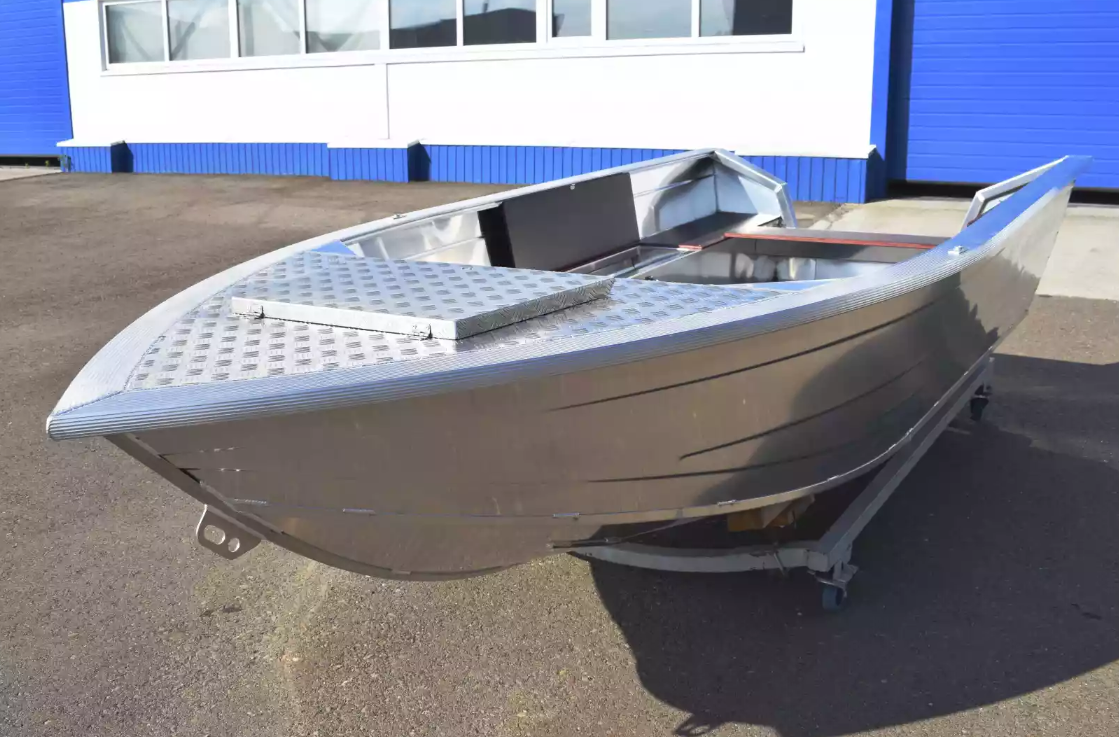 Алюминиевая лодка Неман-400 Р PRO в Сыктывкаре