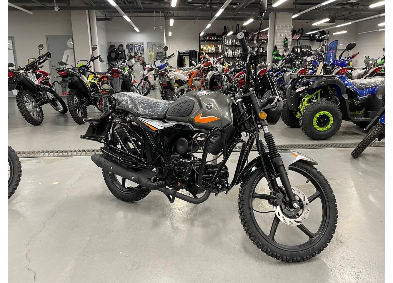 Мопед VMC NOVA 49сс (125сс) Led Full, дисковый тормоз, RKB RATO с баланс. валом, сигнализация в Сыктывкаре