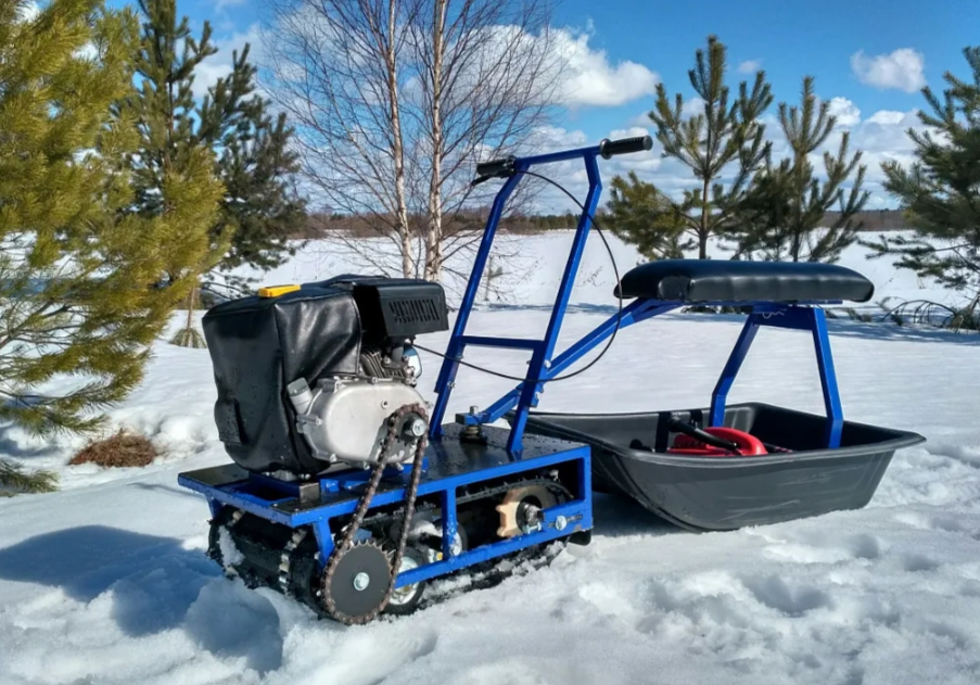 Мини-мотобуксировщик Альбатрос-М с фарой в Сыктывкаре