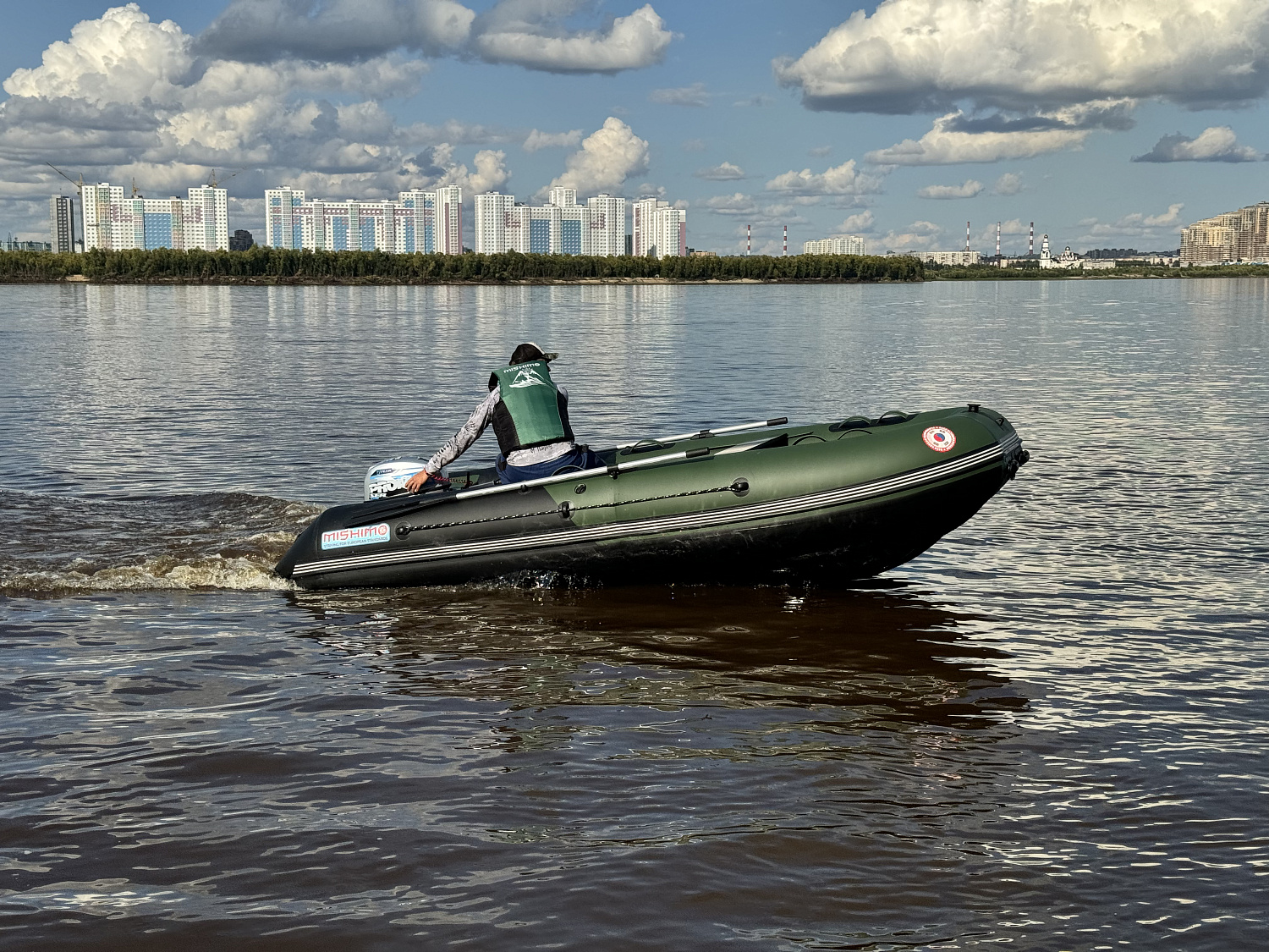 Лодка MISHIMO BIG FLOOR 440 в Сыктывкаре