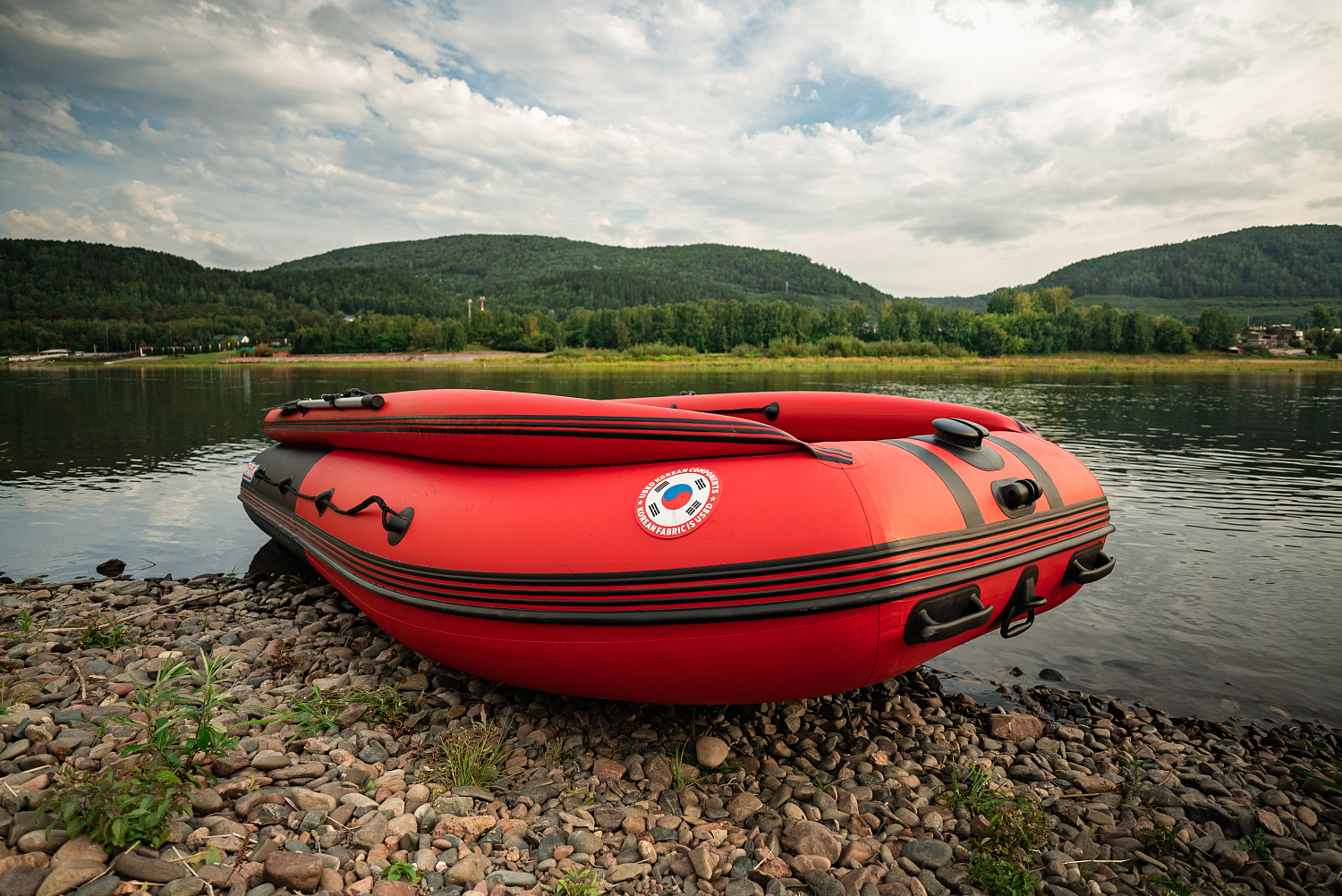 Лодка MISHIMO RIVER FJET PRO 410  под водомет в Сыктывкаре