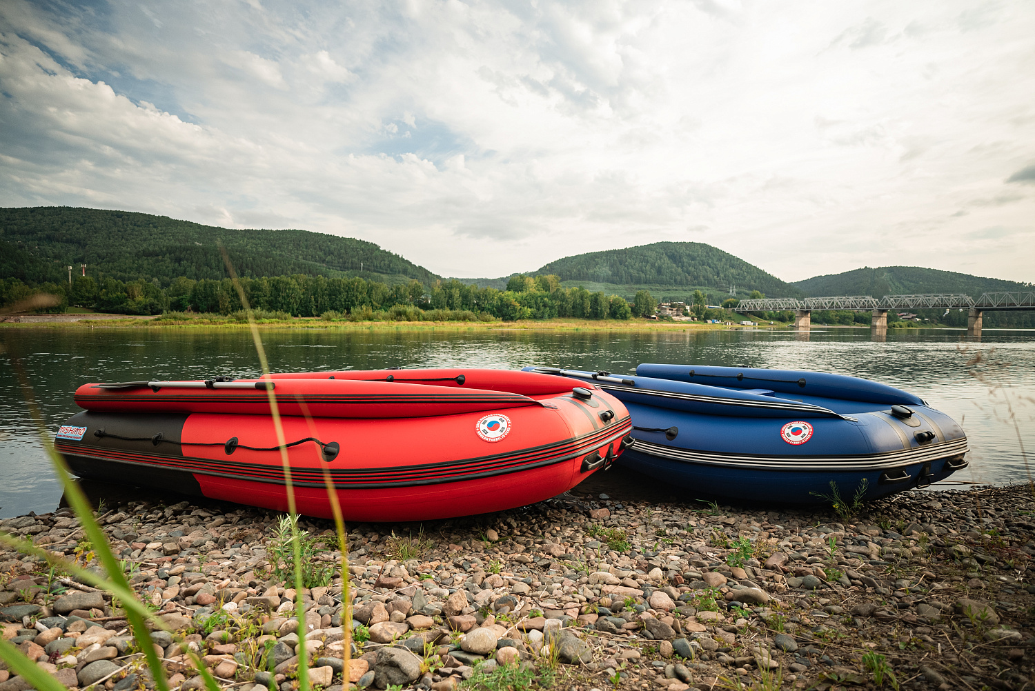 Лодка MISHIMO RIVER FJET PRO 410  под водомет в Сыктывкаре