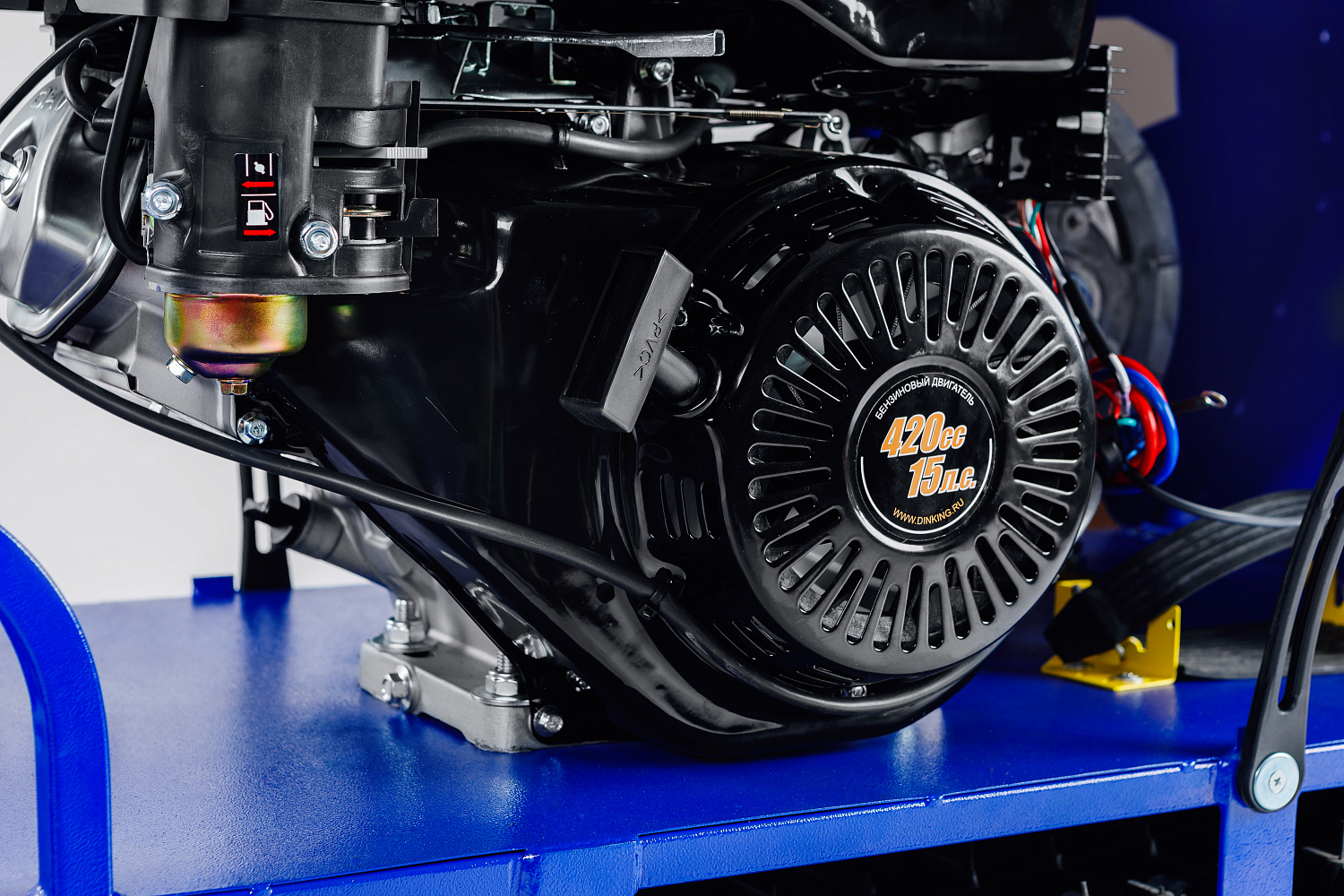 МОТОБУКСИРОВЩИК SNOW DOG 15 л.с. в Сыктывкаре