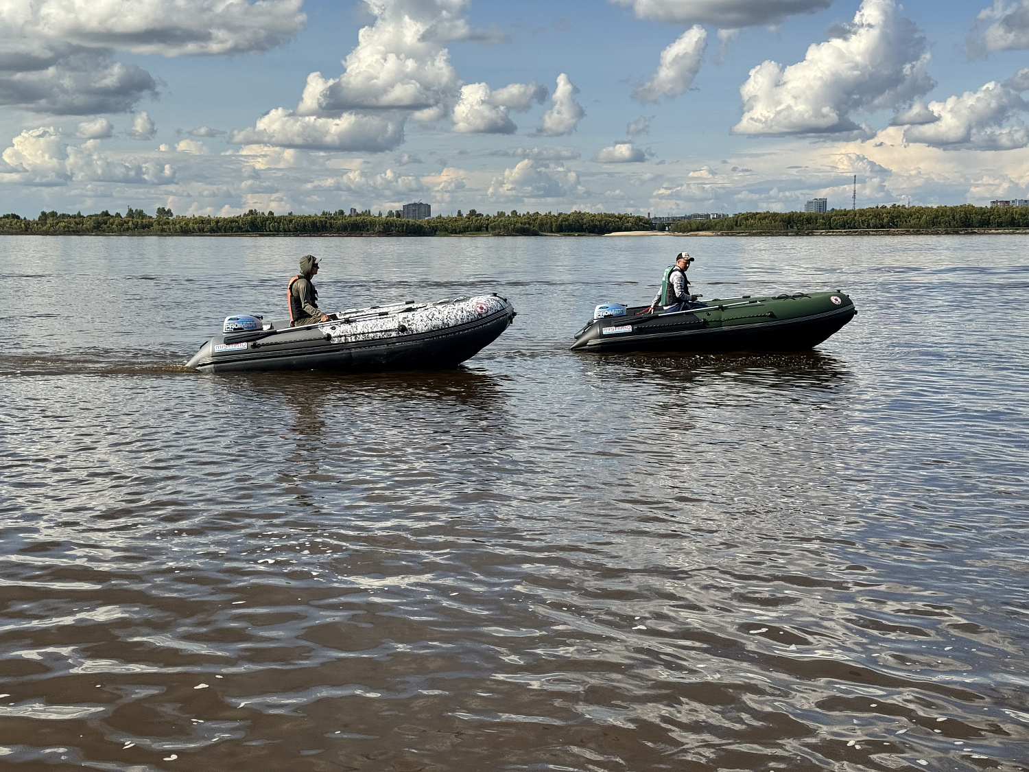 Лодка MISHIMO BIG FLOOR 440 в Сыктывкаре