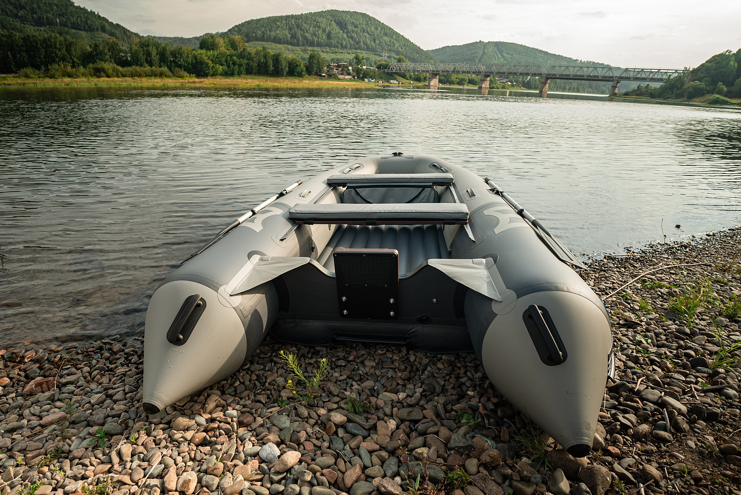 Лодка MISHIMO RIVER JET 390 под водомет в Сыктывкаре