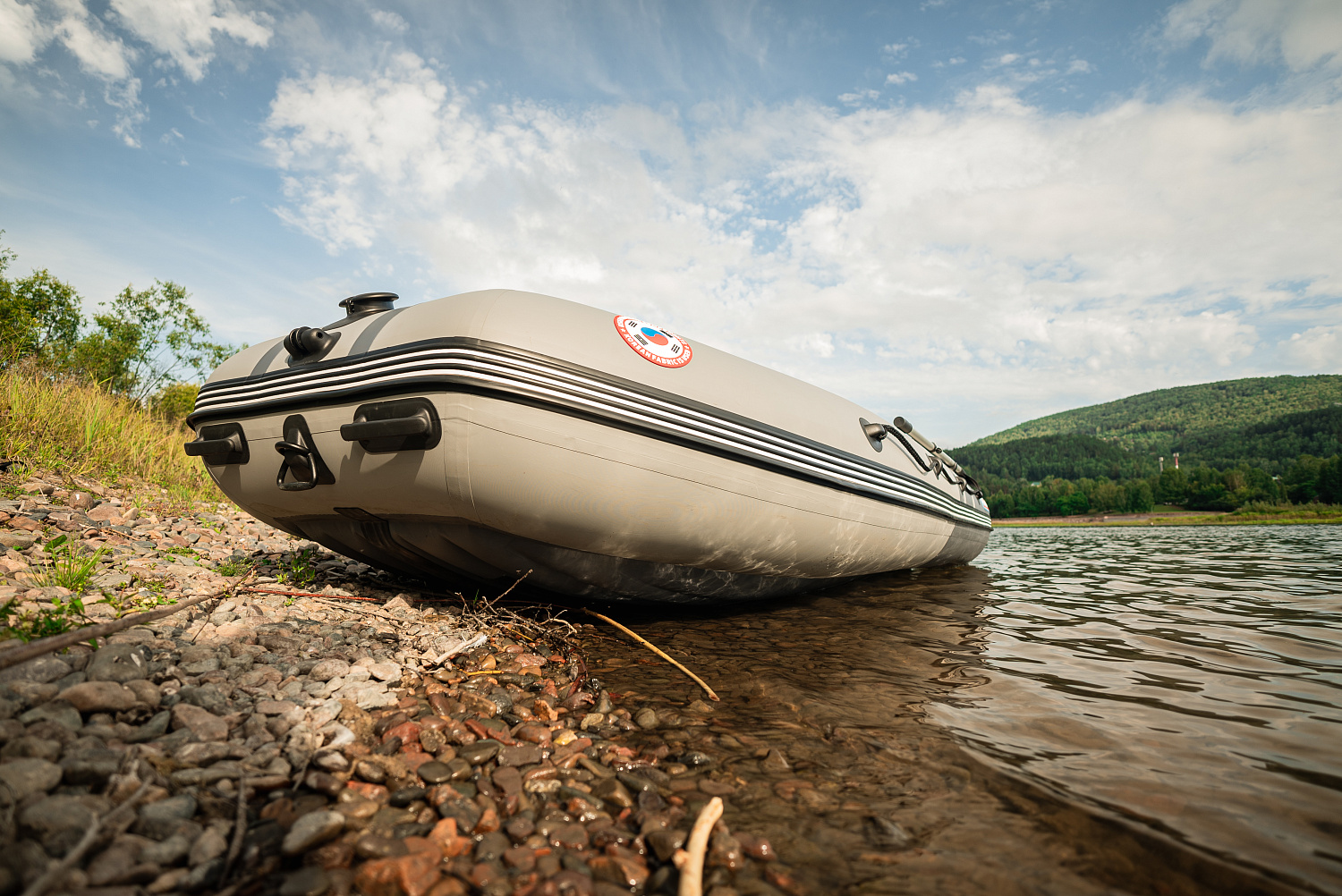 Лодка MISHIMO RIVER JET 390 под водомет в Сыктывкаре